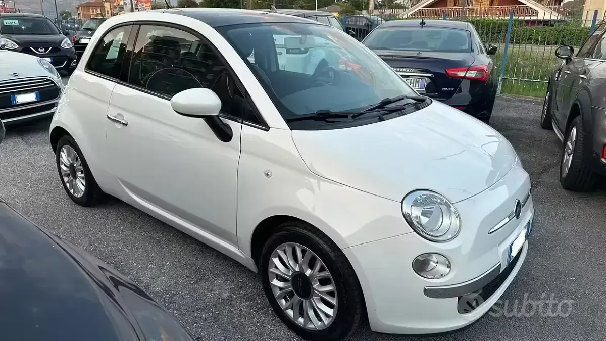 Usata Fiat 500 Lounge 69 CV (50 kW) 2015 Bianco Utilitaria