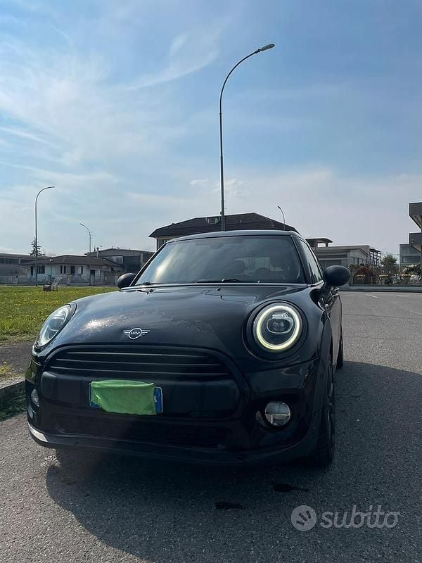 Usata Mini ONE 2018 Nero Utilitaria