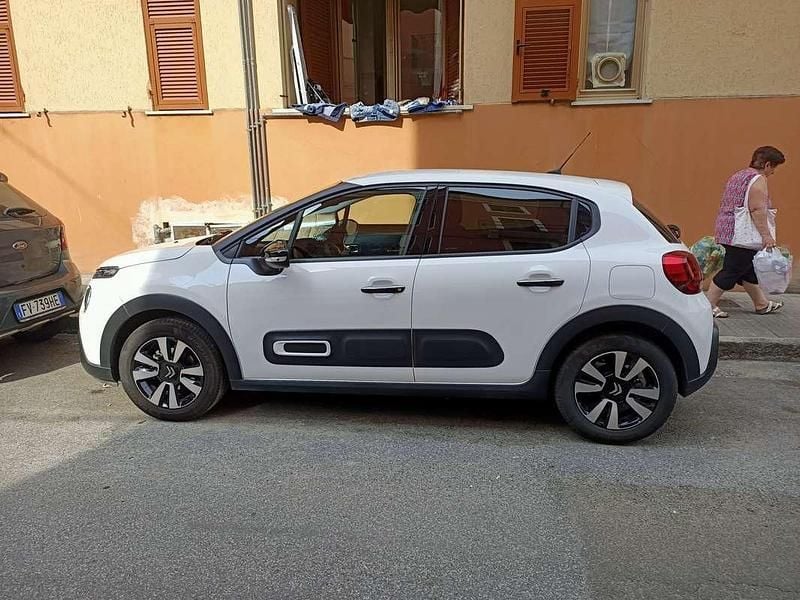 Usata Citroën C3 PureTech 110 CV (80 kW) 2024 Bianco Berlina