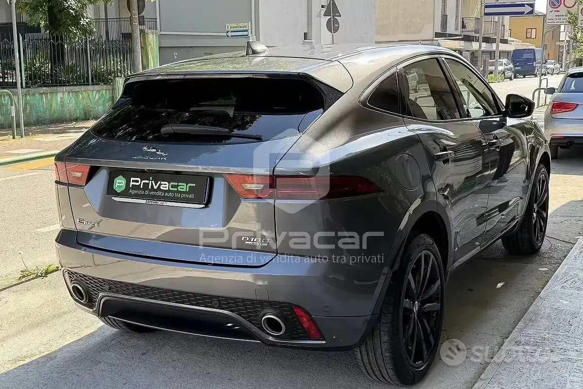 Usata Jaguar E-Pace R-Dynamic 179 CV (131 kW) 2018 Grigio SUV