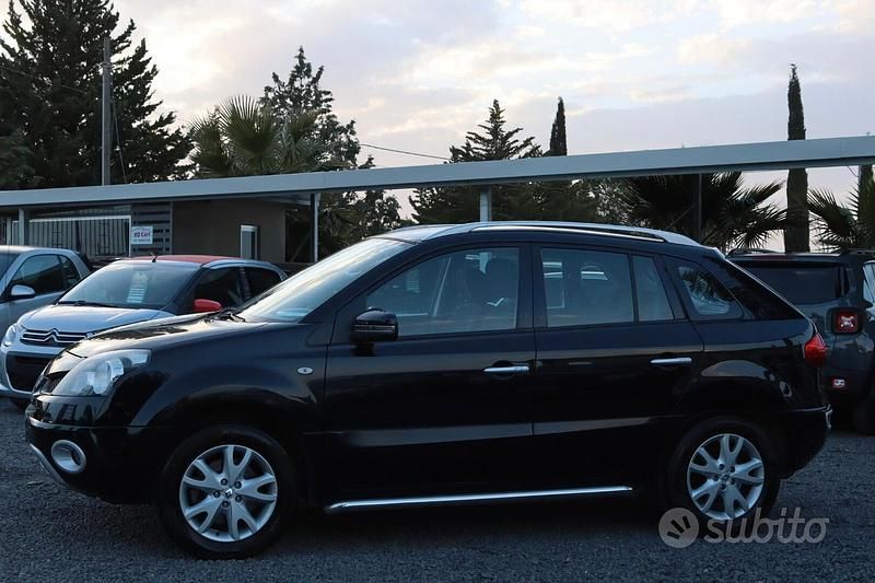 Usata Renault Koleos Dynamique 150 CV (110 kW) 2009 Nero SUV
