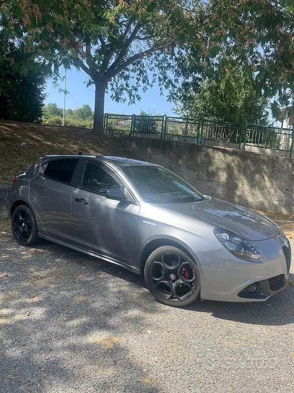 Usata Alfa Romeo Giulietta 120 CV (88 kW) 2019 Grigio Utilitaria