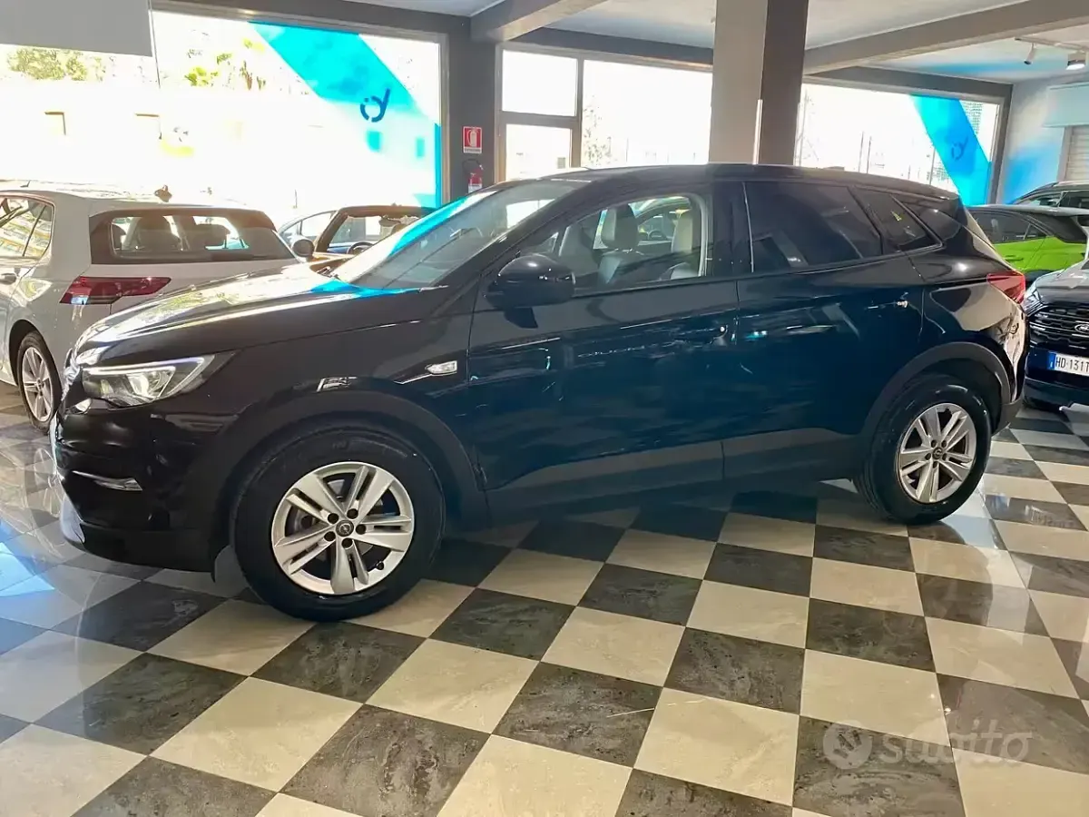 Usata Opel Grandland X 131 CV (96 kW) 2021 Nero SUV