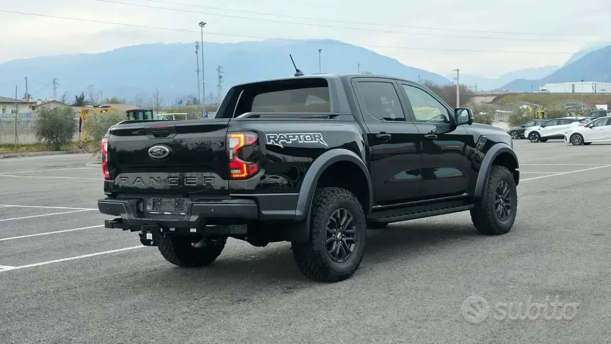 Nuova Ford Ranger Raptor 211 CV (155 kW) 2026 Nero Pick-up