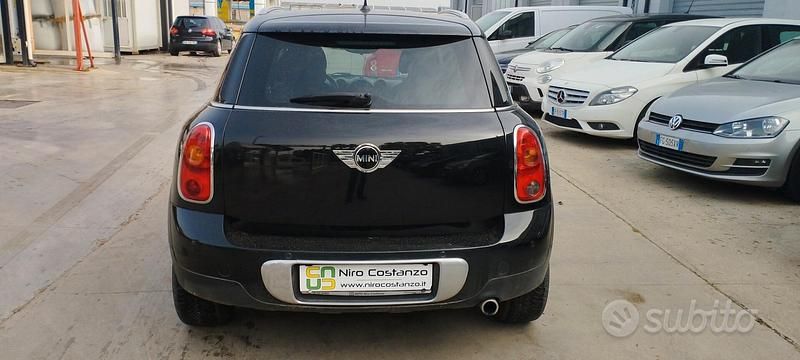 Usata Mini Countryman 90 CV (66 kW) 2011 Nero SUV