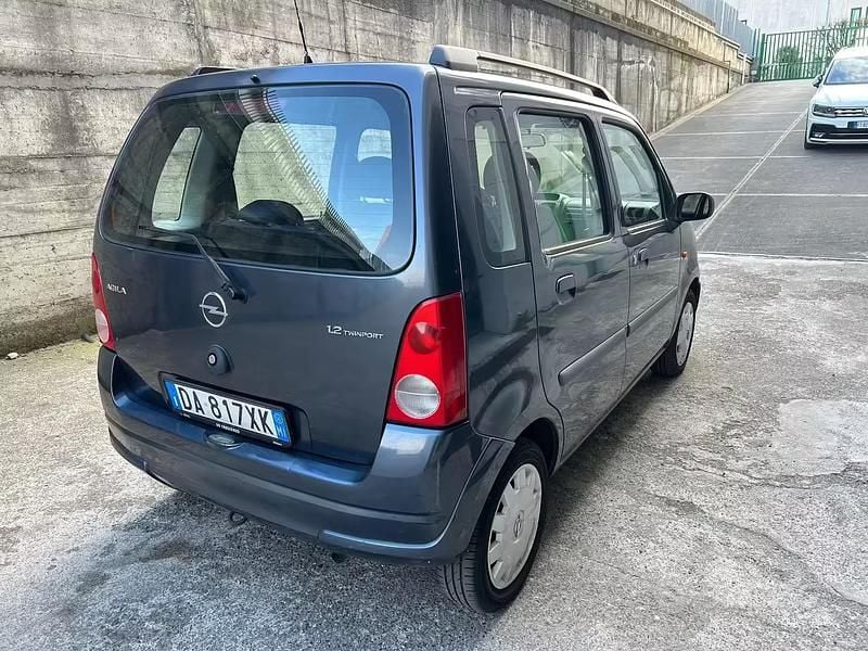 Usata Opel Agila Enjoy 80 CV (58 kW) 2006 Blu Monovolume