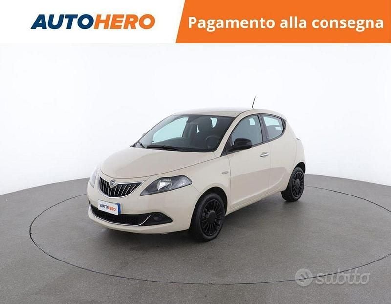 Usata 2021 Lancia Ypsilon S Due volumi | 11.499 € (Buon prezzo) - Immagine 1/2