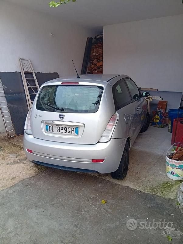 Usata Lancia Ypsilon 2007 Grigio Utilitaria