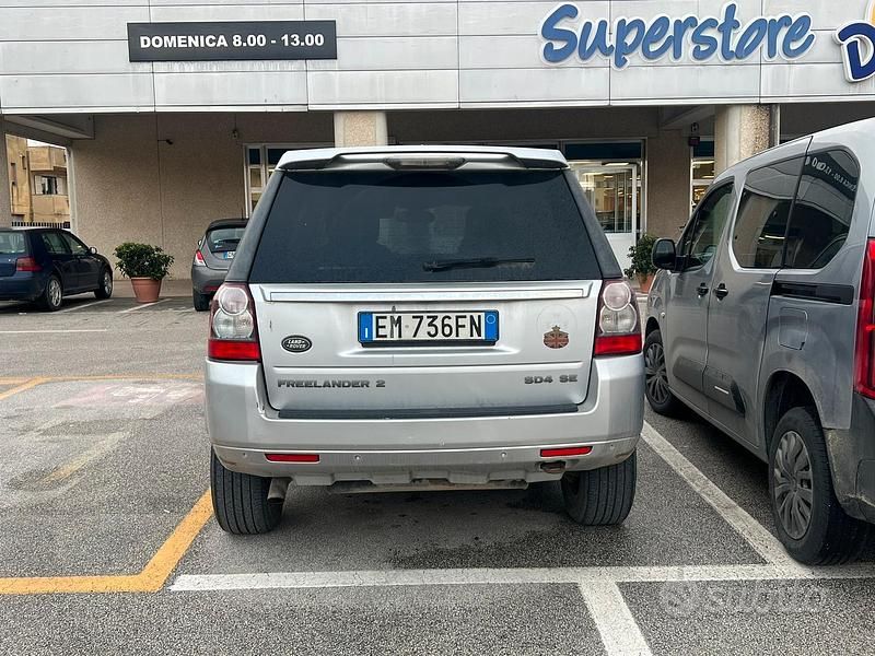 Usata Land Rover Freelander 2 SE 190 CV (139 kW) 2012 Grigio SUV