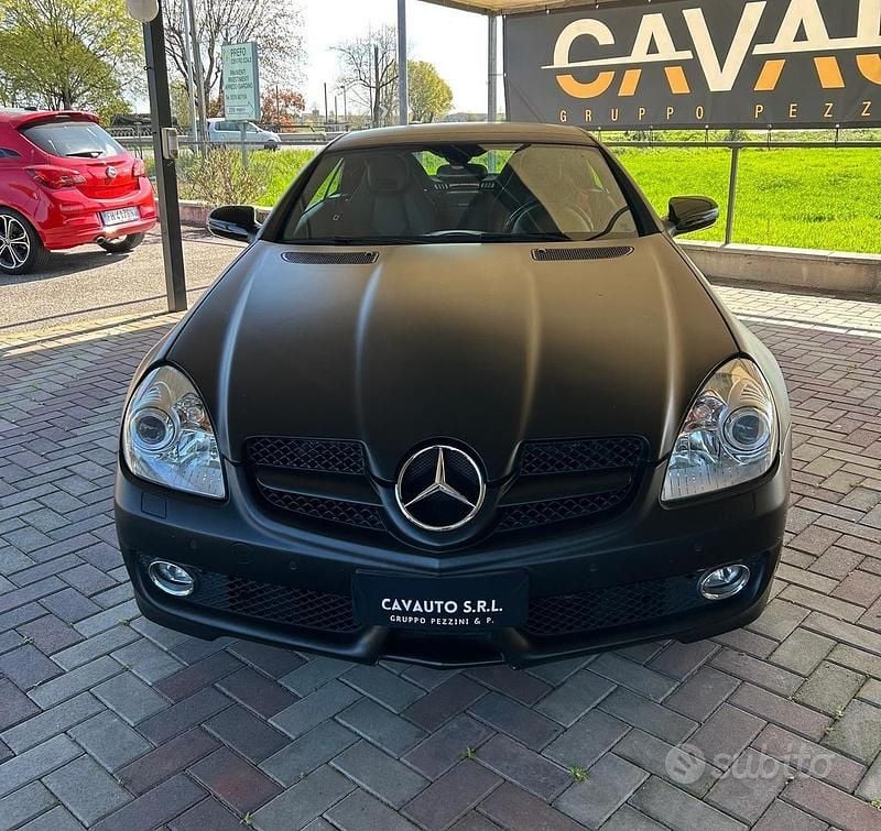 Usata Mercedes SLK200 183 CV (134 kW) 2009 Nero Cabrio