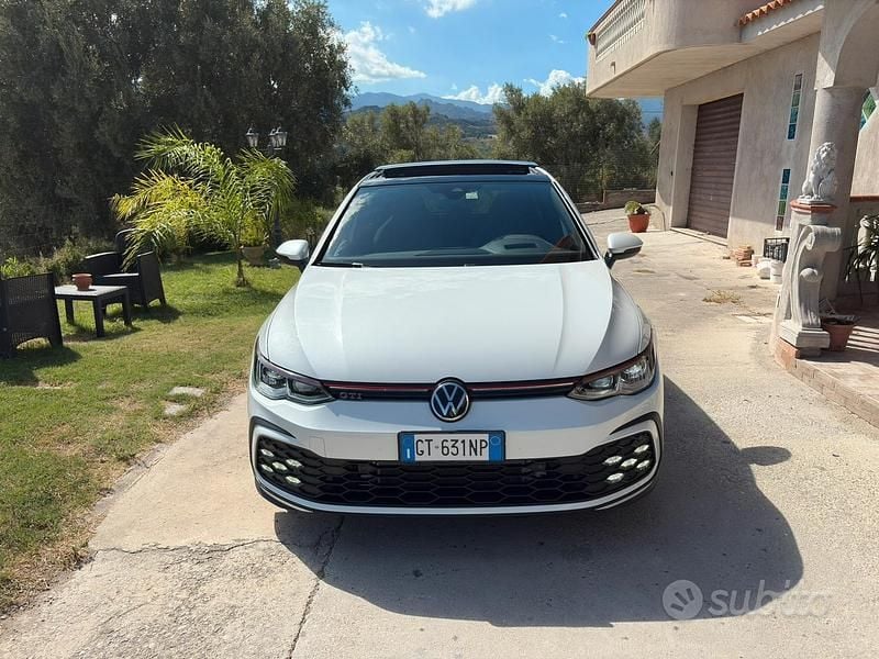 Usata 2021 VW Golf GTI Tre volumi | 33.000 € (Cara) - Immagine 1/4