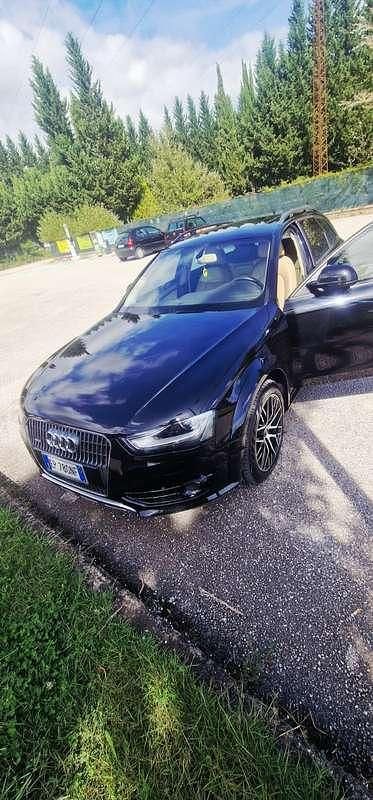 Nero Usata 2013 Audi A4 Allroad Station wagon | 8000 € (Ottimo prezzo) - Immagine 1/4