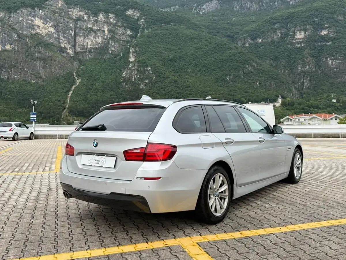 Usata BMW 525 204 CV (150 kW) 2012 Grigio Berlina
