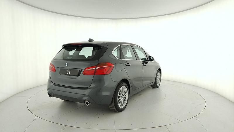 Usata BMW 218 Active Tourer Efficient Dynamics 150 CV (110 kW) 2021 Gray Monovolume