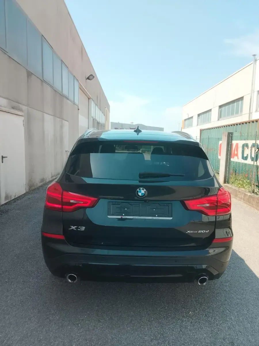 Usata BMW X3 Advantage 190 CV (139 kW) 2021 Nero SUV