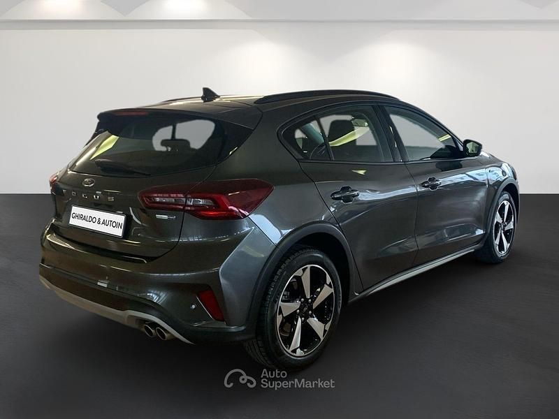 Usata Ford Focus Active 125 CV (91 kW) 2022 Grigio SUV