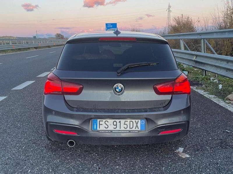 Usata BMW 116 M Sport 131 CV (96 kW) 2019 Grigio Utilitaria