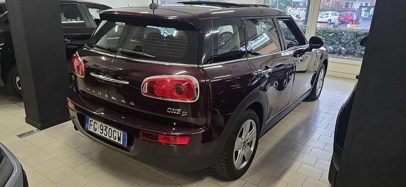 Usata Mini One D Clubman 116 CV (85 kW) 2017 Melanzana Station wagon