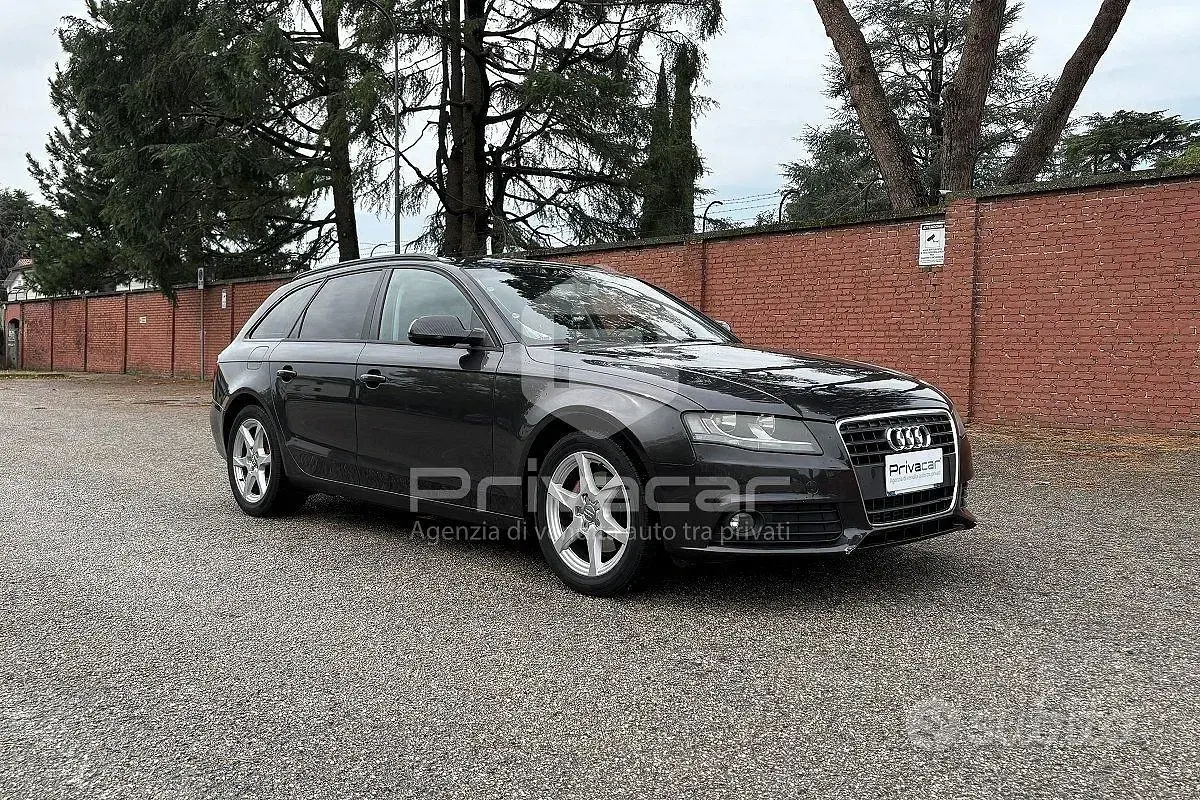 Usata Audi A4 170 CV (125 kW) 2009 Nero Station wagon