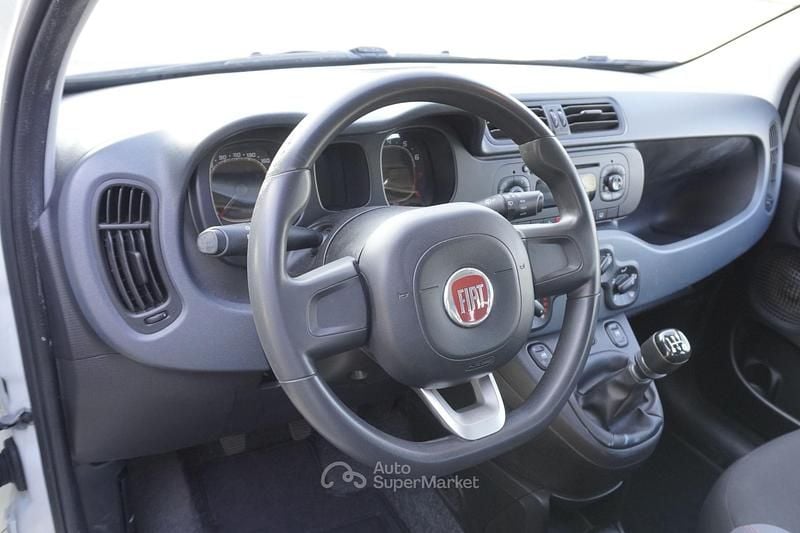Usata Fiat Panda Easy 69 CV (50 kW) 2018 Bianco Berlina