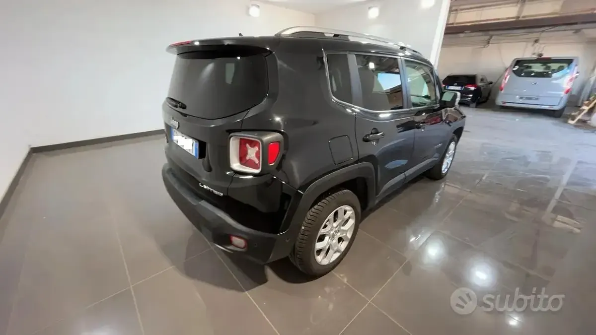 Usata Jeep Renegade 140 CV (102 kW) 2016 Nero SUV