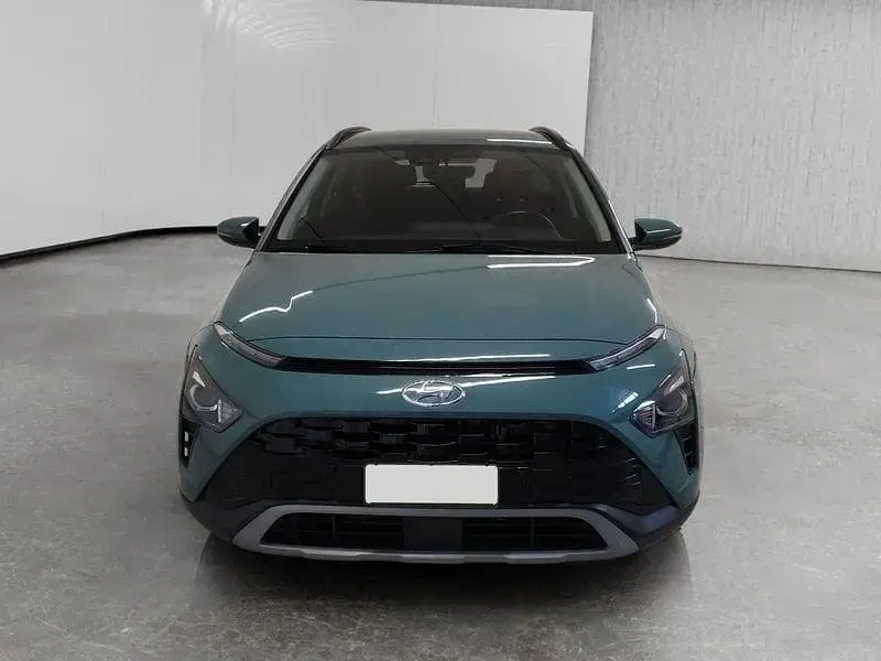 Usata Hyundai Bayon 100 CV (73 kW) 2023 Verde SUV