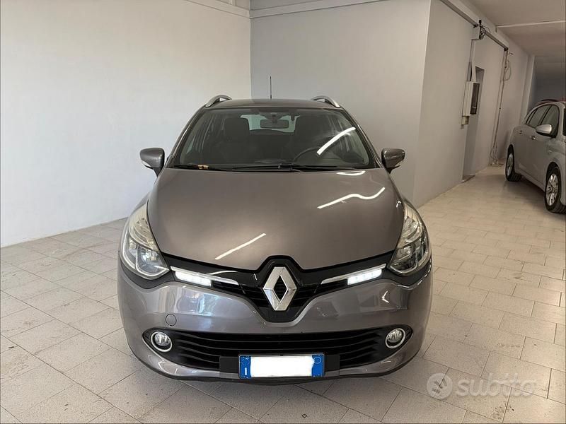 Usata Renault Clio GrandTour 90 CV (66 kW) 2015 Grigio Station wagon