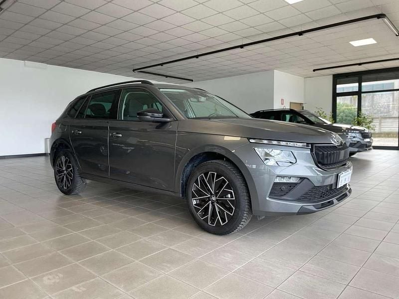 Grigio graphite met. Usata 2025 Skoda Kamiq SUV | 21.000 € (Buon prezzo) - Immagine 1/4
