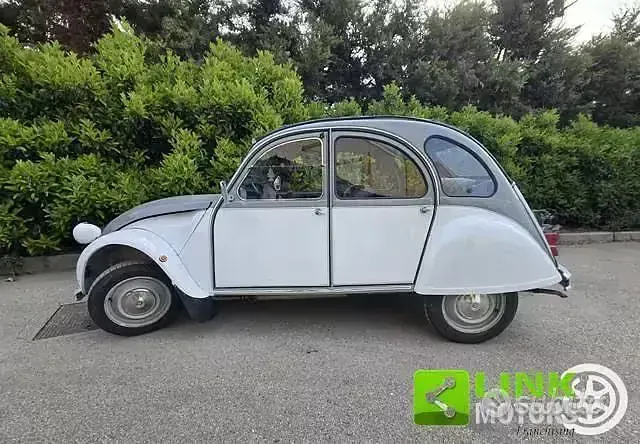 Usata Citroën 2CV 29 CV (21 kW) 1985 Beige Berlina