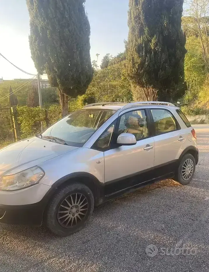 Usata Fiat Sedici 120 CV (88 kW) 2007 Grigio SUV