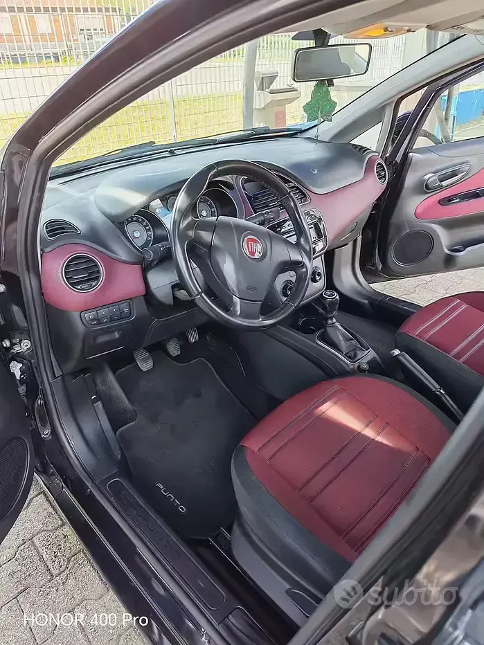 Usata Fiat Punto Evo Active 65 CV (47 kW) 2010 Nero Utilitaria