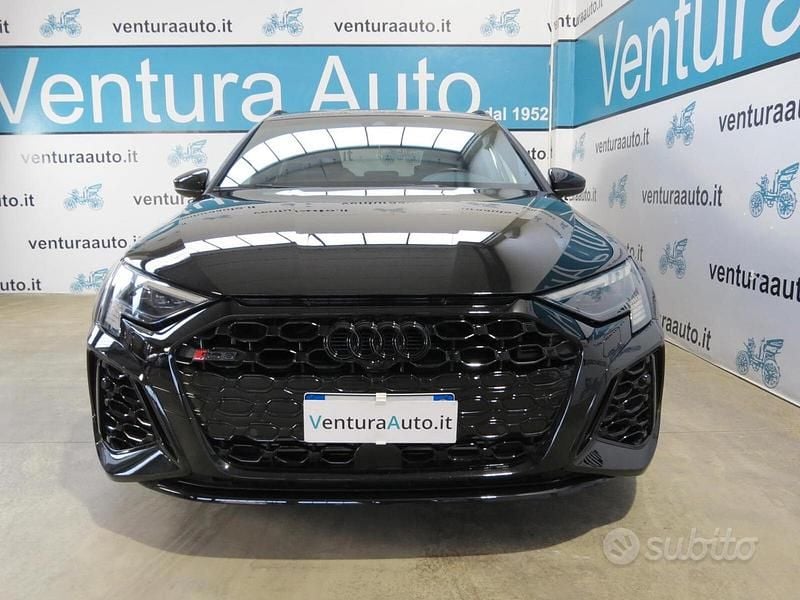 Usata Audi RS3 Ambiente 400 CV (294 kW) 2022 Nero Berlina