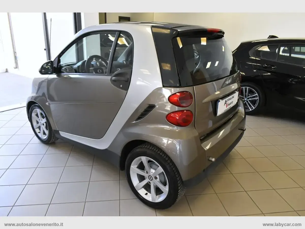 Usata Smart ForTwo Coupé Passion 70 CV (51 kW) 2009 Marrone Coupé
