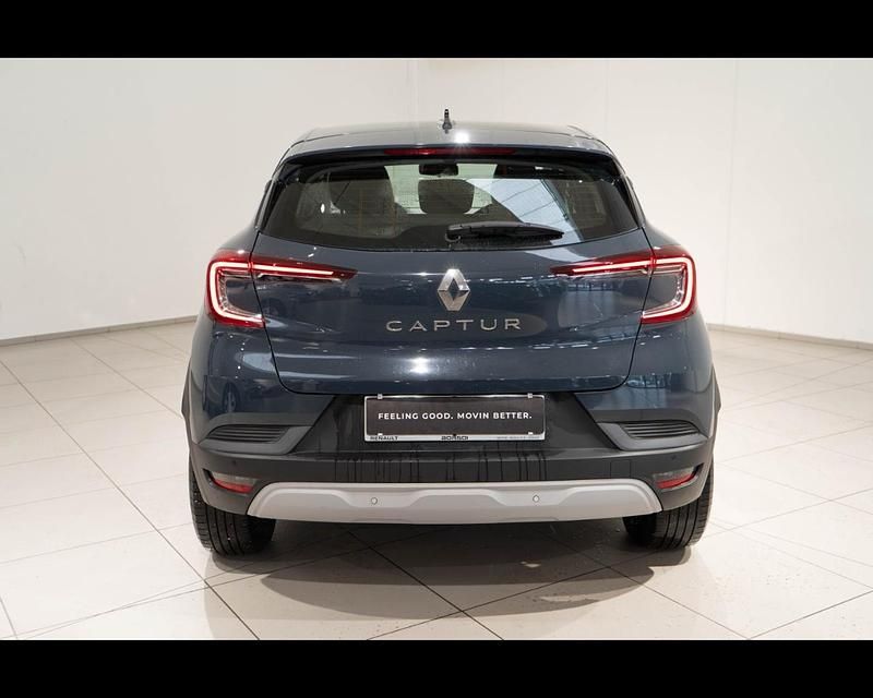Usata Renault Captur Equilibre 101 CV (74 kW) 2023 Blu/azzurro SUV