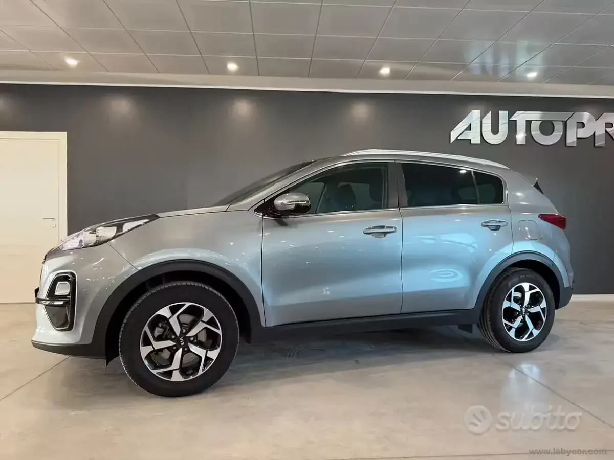 Usata Kia Sportage 116 CV (85 kW) 2019 Grigio SUV