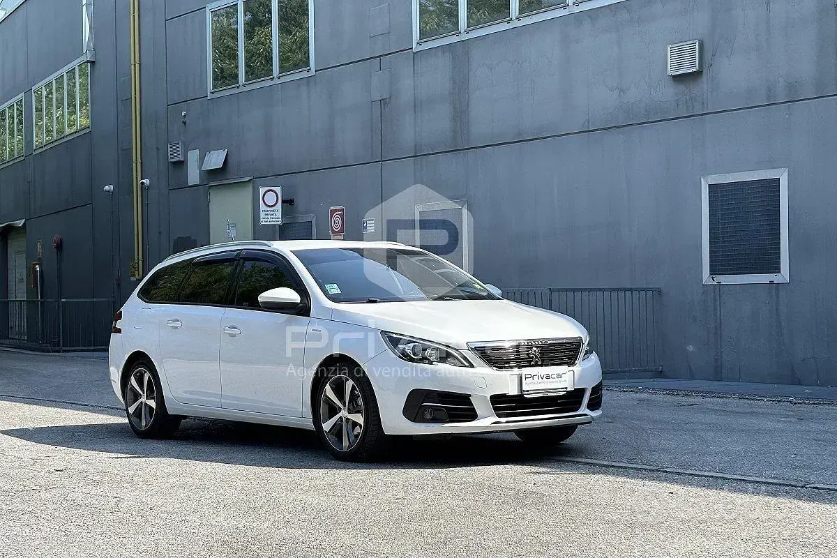 Usata Peugeot 308 Allure 131 CV (96 kW) 2018 Bianco Station wagon