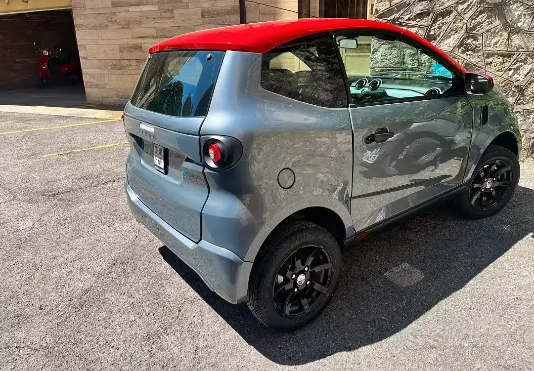 Nuova Aixam eMinauto Chic 2025 Berlina