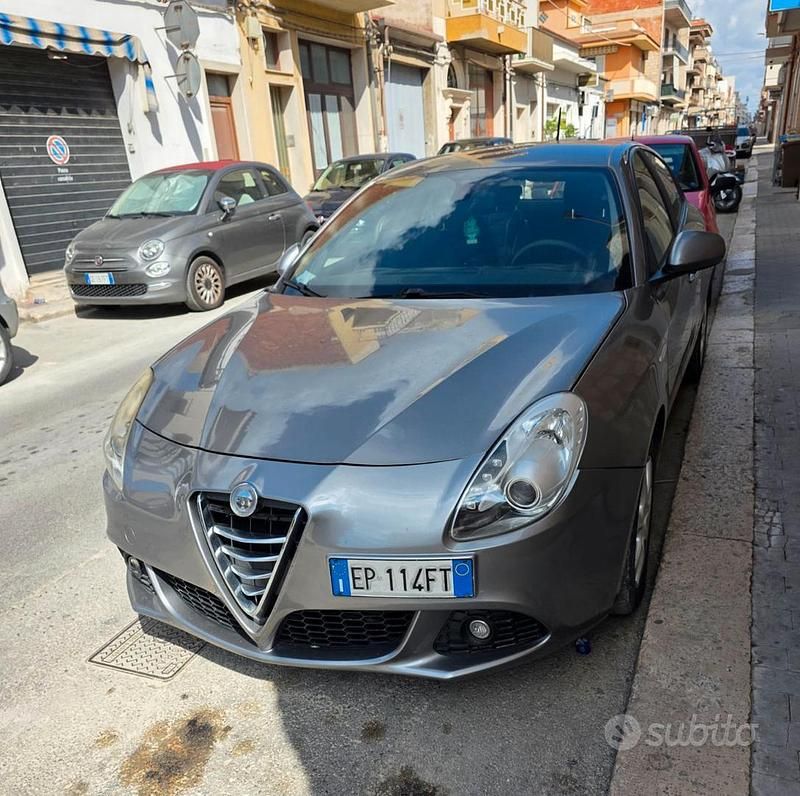 Usata Alfa Romeo Giulietta 120 CV (88 kW) 2012 Utilitaria