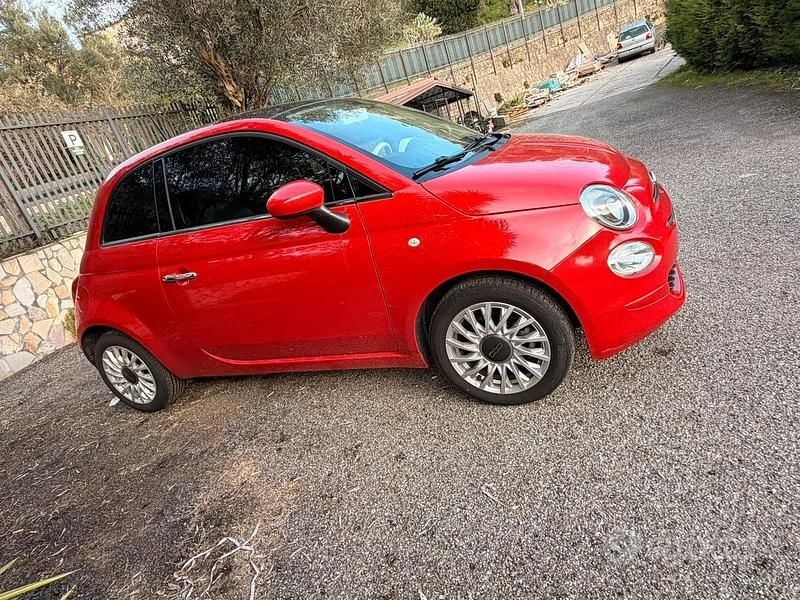 Usata Fiat 500 Collezione 95 CV (69 kW) 2019 Rosso Utilitaria