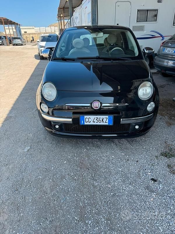 Nero Usata 2012 Fiat 500 Tre volumi | 7000 € - Immagine 1/4