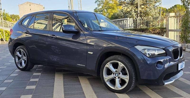 Usata BMW X1 177 CV (130 kW) 2010 Blu/azzurro SUV