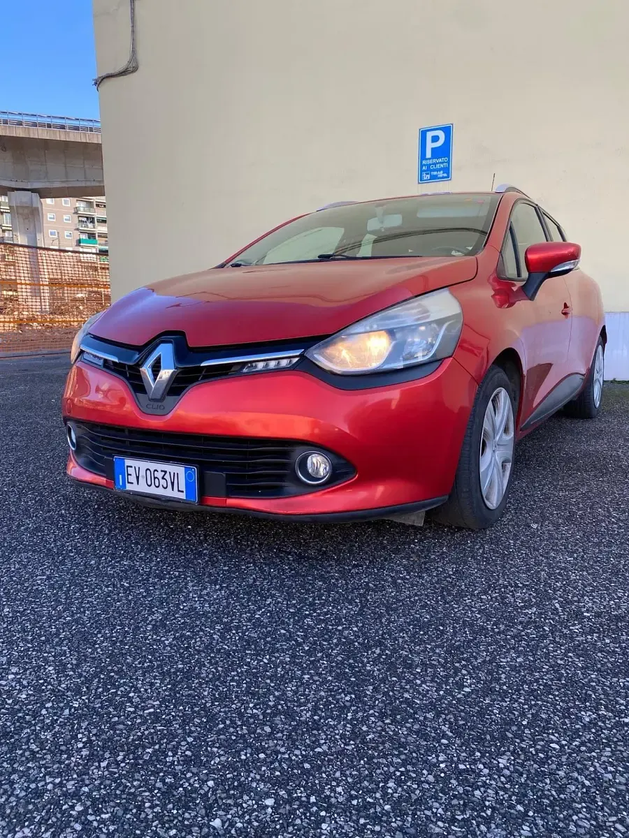 Usata Renault Clio 89 CV (65 kW) 2014 Rosso Station wagon