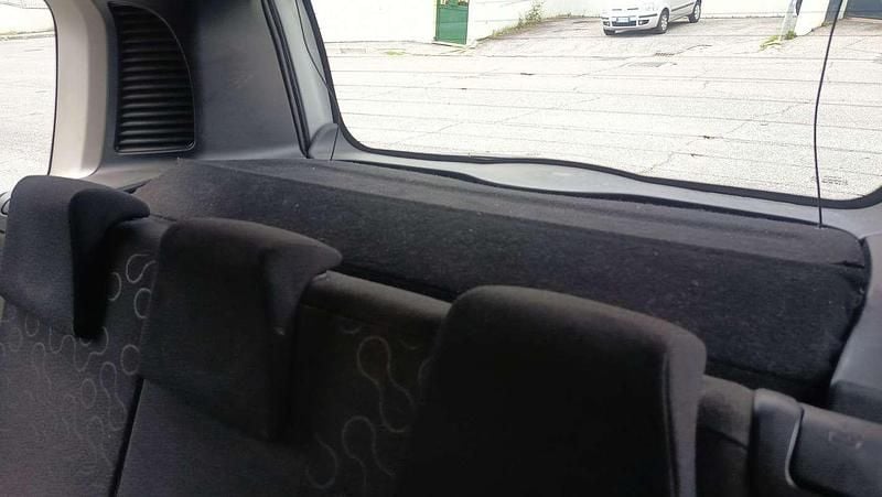 Usata Citroën C3 Picasso 95 CV (69 kW) 2009 Grigio Monovolume