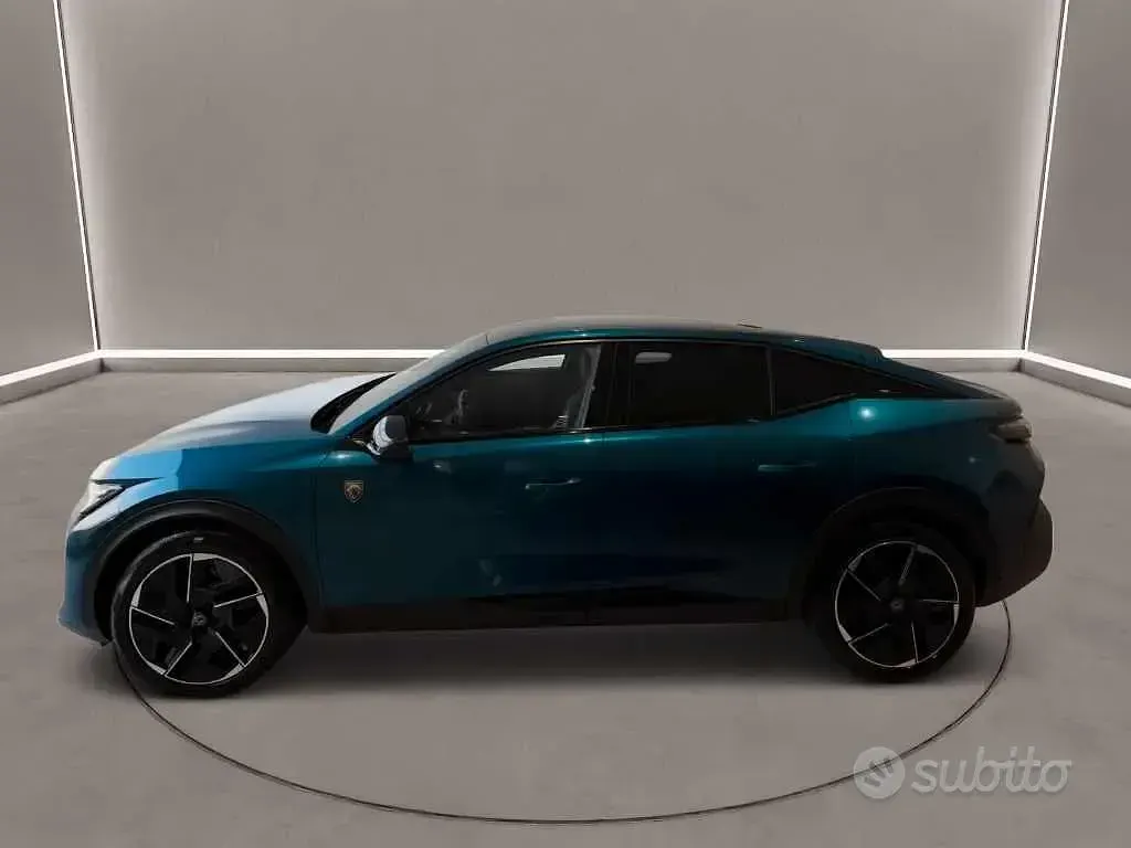 Usata Peugeot 408 GT 131 CV (96 kW) 2023 Bluazzurro SUV