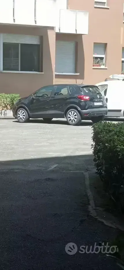 Usata Renault Captur 90 CV (66 kW) 2015 Nero SUV