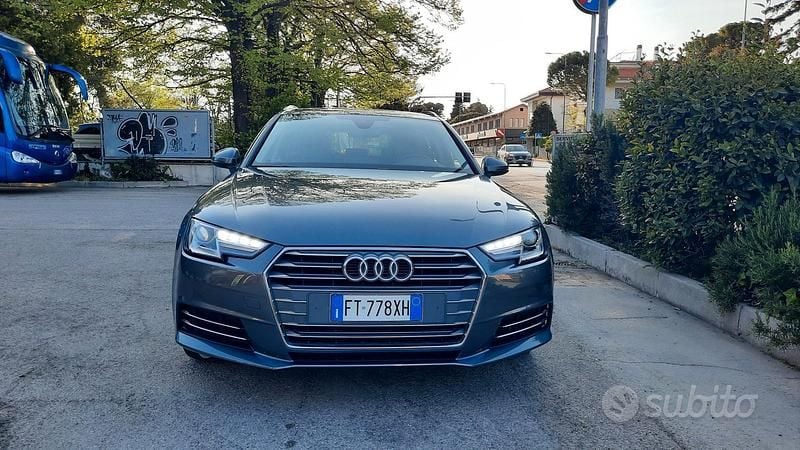 Usata Audi A4 Sport 150 CV (110 kW) 2018 Grigio Station wagon