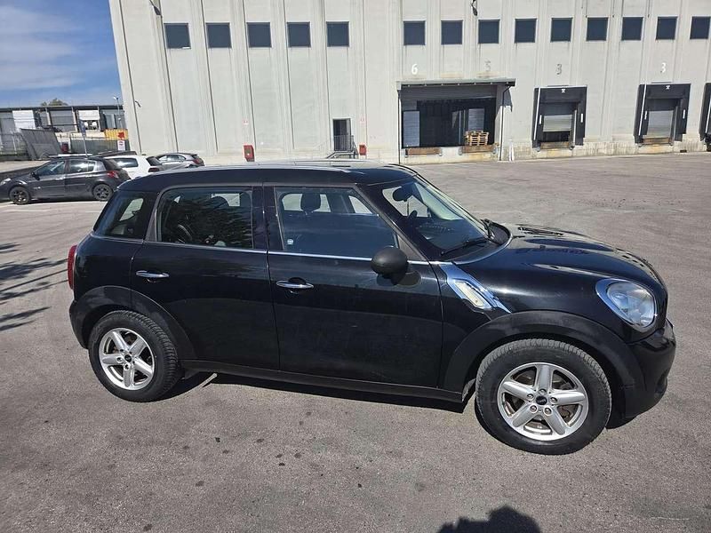 Begagnad Mini One D Countryman 90 HK (66 kW) 2013 Svart SUV