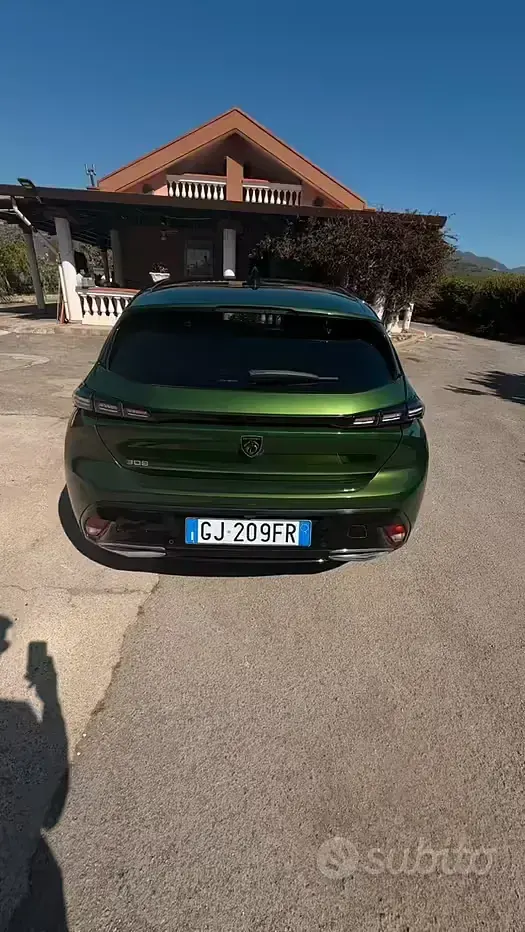 Usata Peugeot 308 Allure 131 CV (96 kW) 2022 Verde Berlina