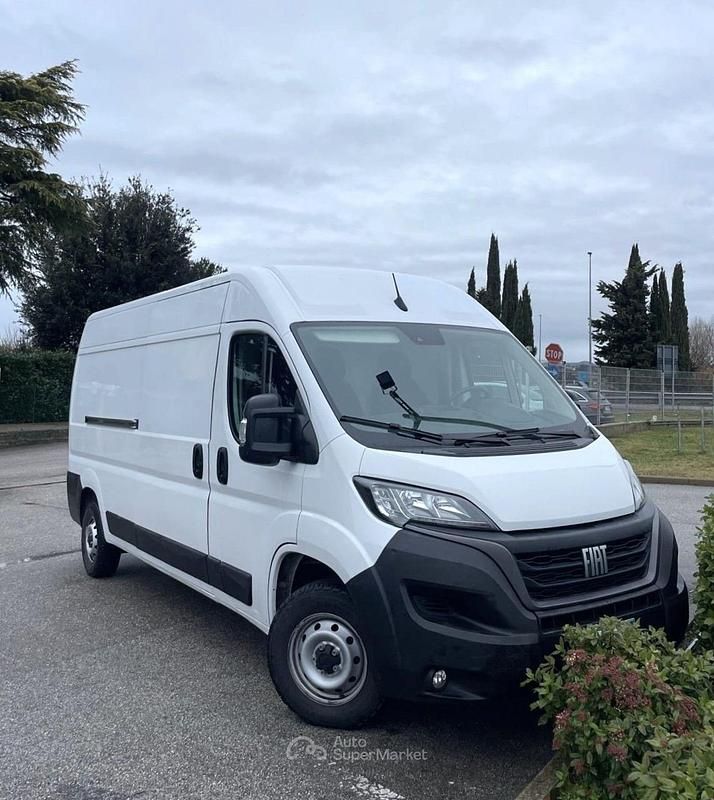 Usata Fiat Ducato Easy 140 CV (102 kW) 2023 Bianco Furgone