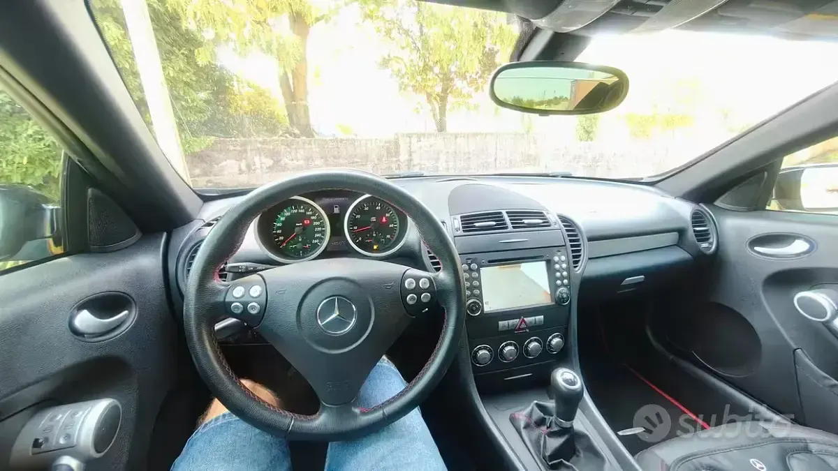 Usata Mercedes SLK200 163 CV (119 kW) 2008 Nero Cabrio